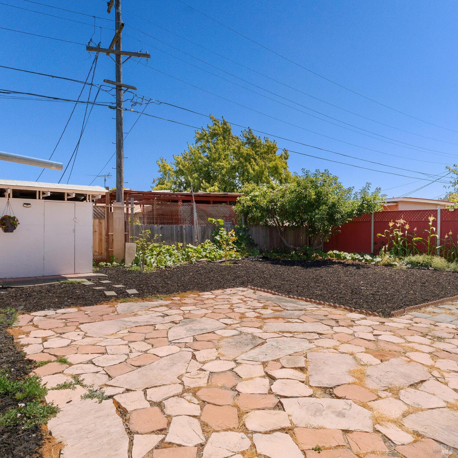Detail Gallery Image 24 of 32 For 526 Sheldon Ave, Vallejo,  CA 94591 - 2 Beds | 1 Baths