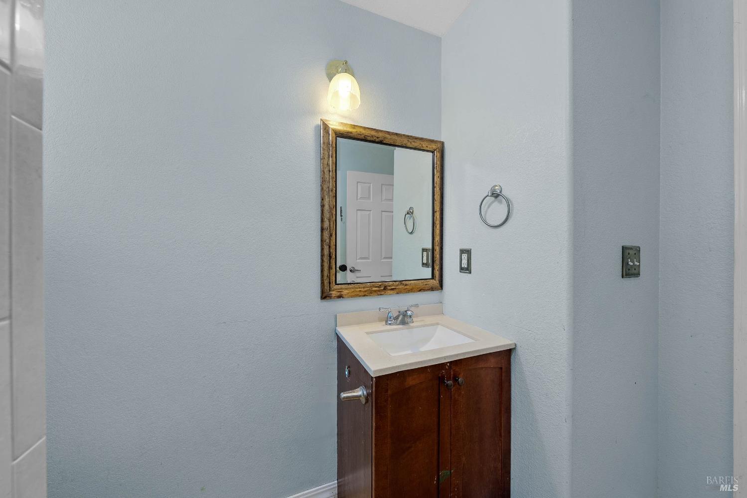 Detail Gallery Image 25 of 68 For 457 Miramonte Ave, Lakeport,  CA 95453 - 4 Beds | 2/1 Baths