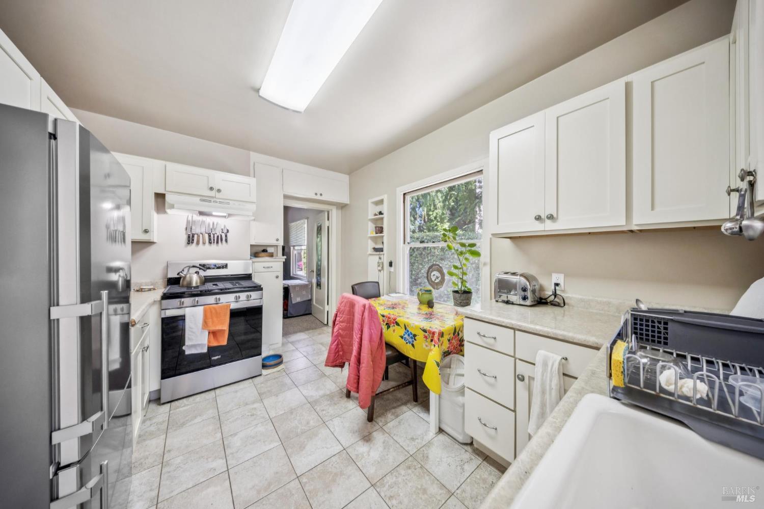 Detail Gallery Image 15 of 42 For 104 F St, San Rafael,  CA 94901 - – Beds | – Baths