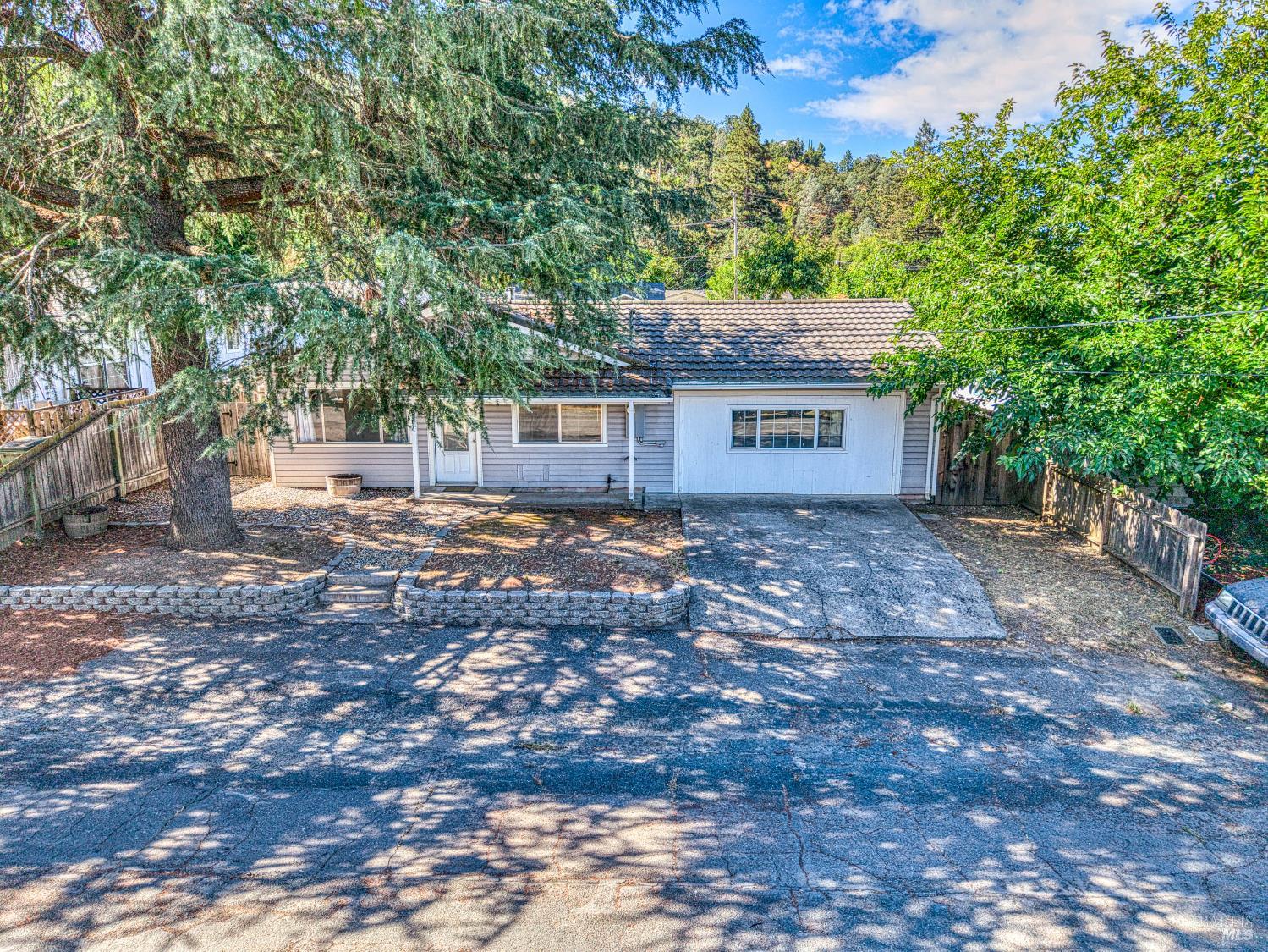 Detail Gallery Image 8 of 56 For 6907 Laurel Del Dr, Lucerne,  CA 95458 - 4 Beds | 1/1 Baths
