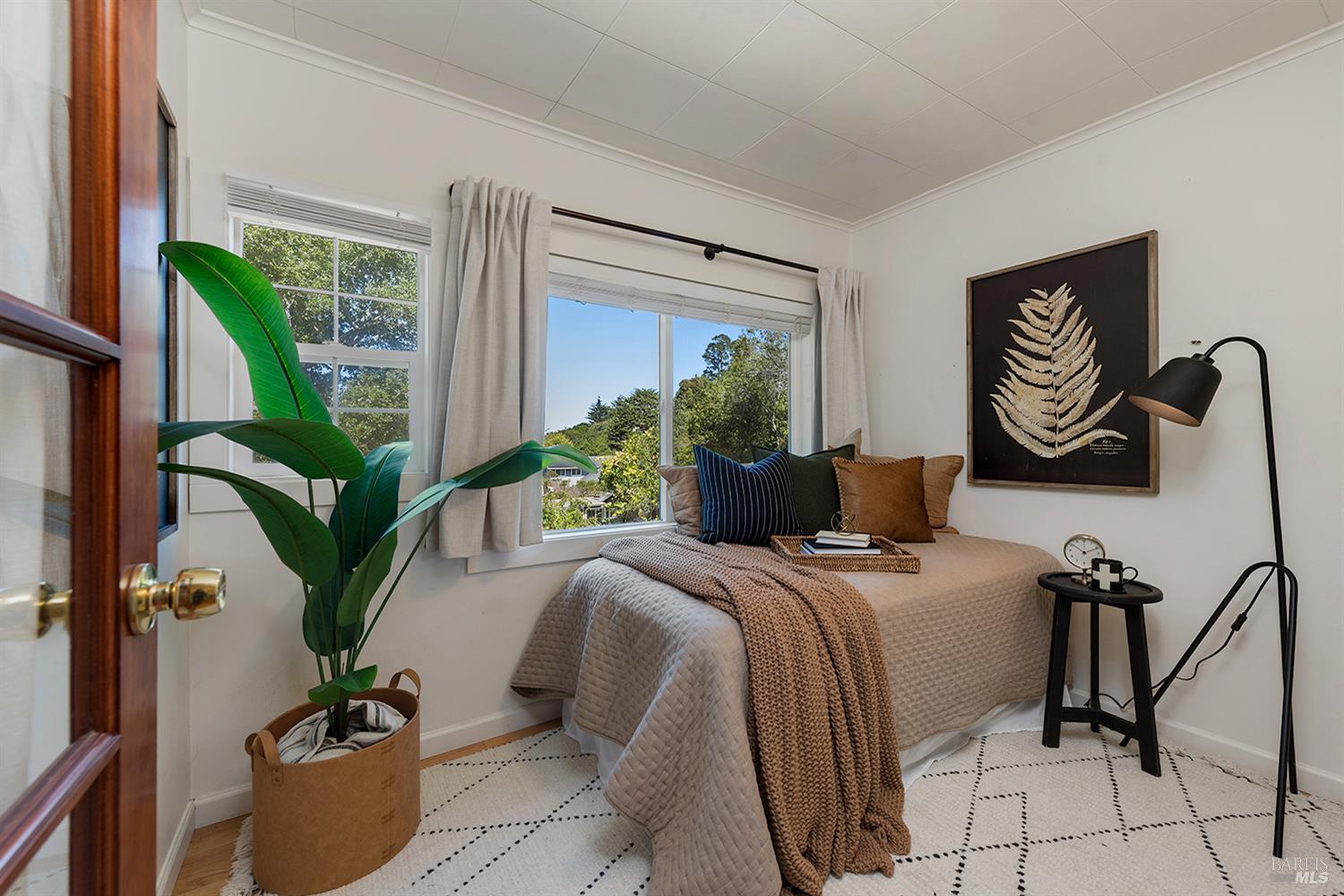 Detail Gallery Image 17 of 48 For 351 N Ferndale Ave, Mill Valley,  CA 94941 - – Beds | – Baths