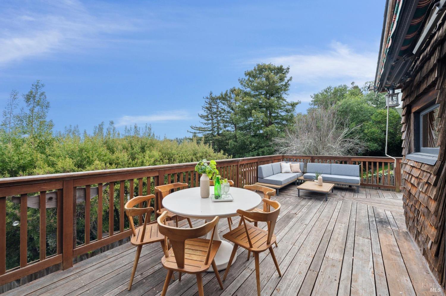 Detail Gallery Image 39 of 70 For 112 Edison Ave, Corte Madera,  CA 94925 - 5 Beds | 3 Baths