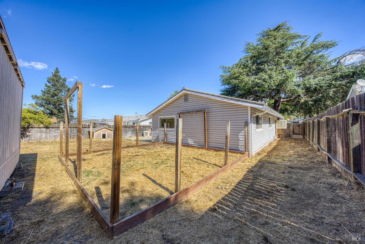 Detail Gallery Image 44 of 56 For 6907 Laurel Del Dr, Lucerne,  CA 95458 - 4 Beds | 1/1 Baths