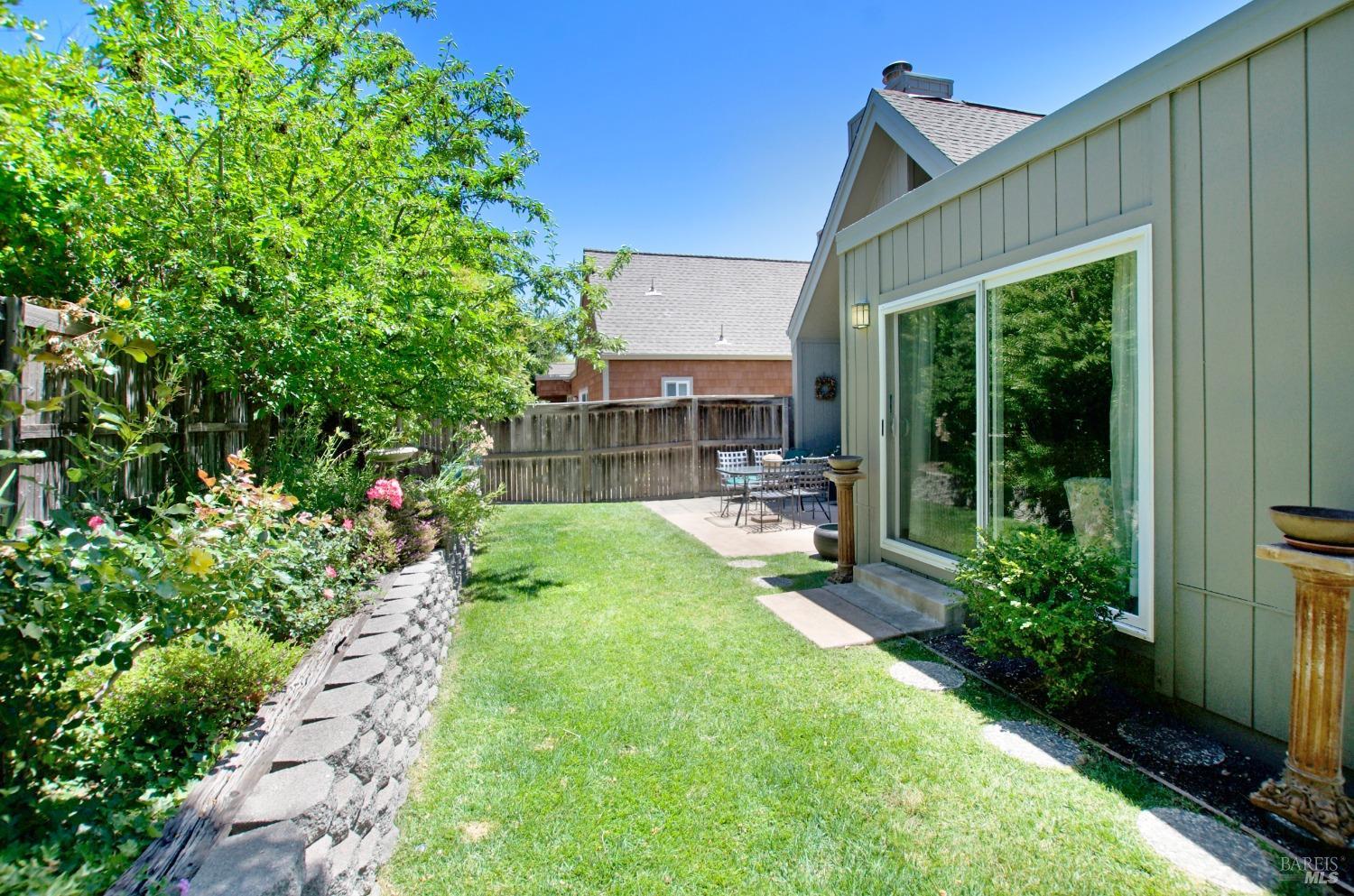 Detail Gallery Image 41 of 43 For 1329 Avenida Sebastiani Unkn, Sonoma,  CA 95476 - 2 Beds | 2 Baths