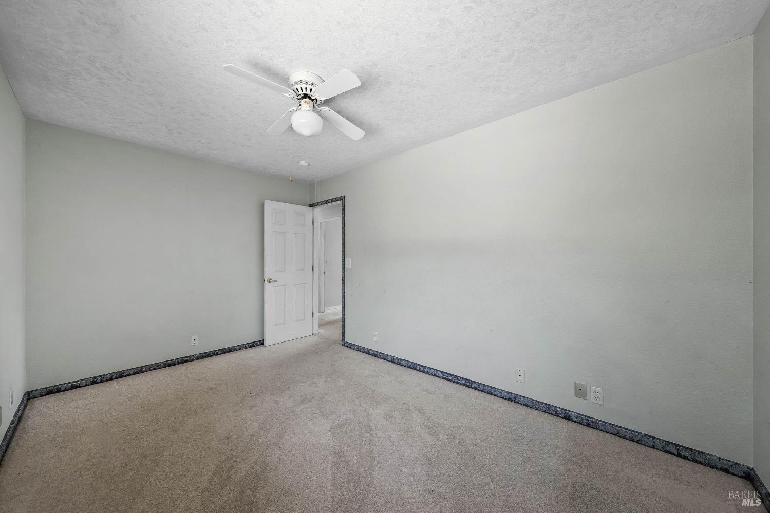 Detail Gallery Image 32 of 68 For 457 Miramonte Ave, Lakeport,  CA 95453 - 4 Beds | 2/1 Baths