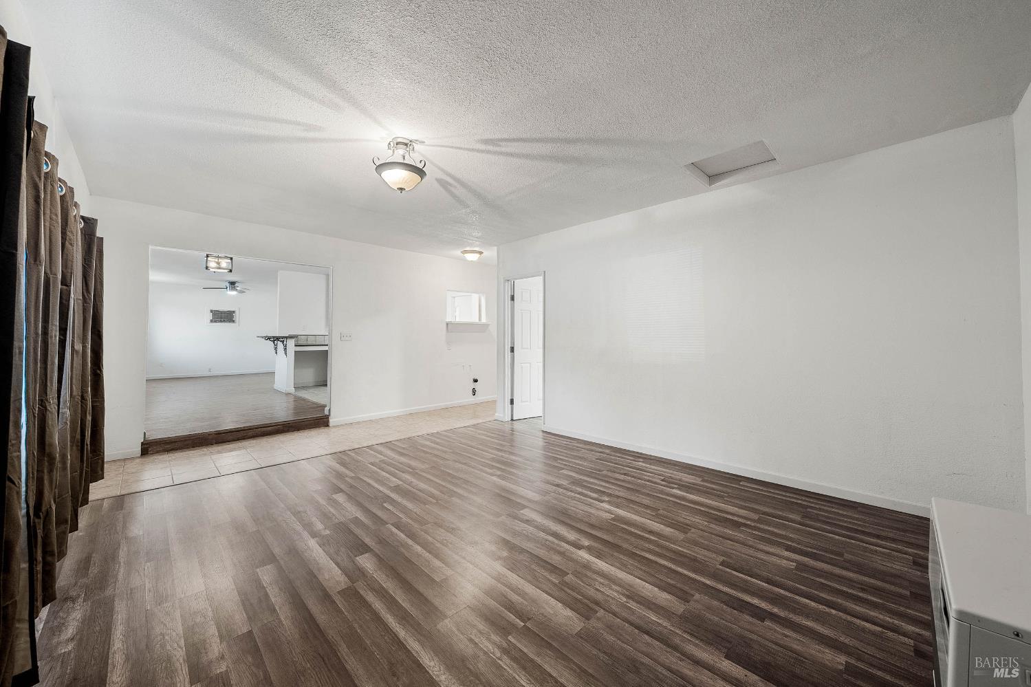 Detail Gallery Image 22 of 56 For 6907 Laurel Del Dr, Lucerne,  CA 95458 - 4 Beds | 1/1 Baths