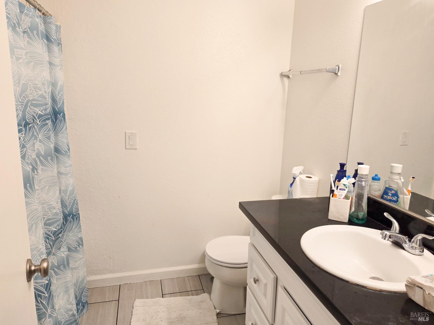 Detail Gallery Image 8 of 13 For 928 Civic Center Dr, Rohnert Park,  CA 94928 - – Beds | – Baths