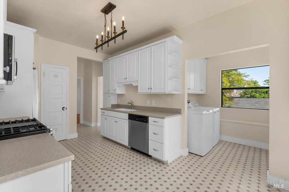 Detail Gallery Image 60 of 78 For 30 Liberty St, Petaluma,  CA 94952 - – Beds | – Baths