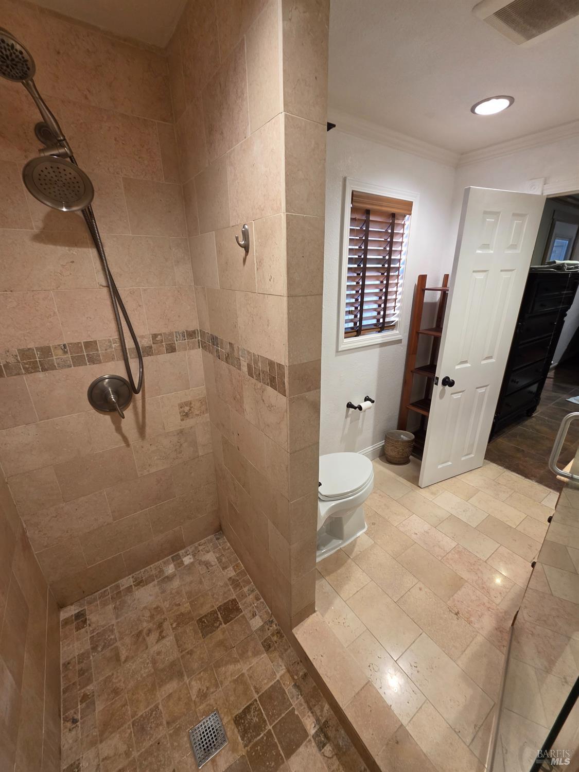Detail Gallery Image 19 of 32 For 3606 Linda Vista Ave, Napa,  CA 94558 - 3 Beds | 2 Baths
