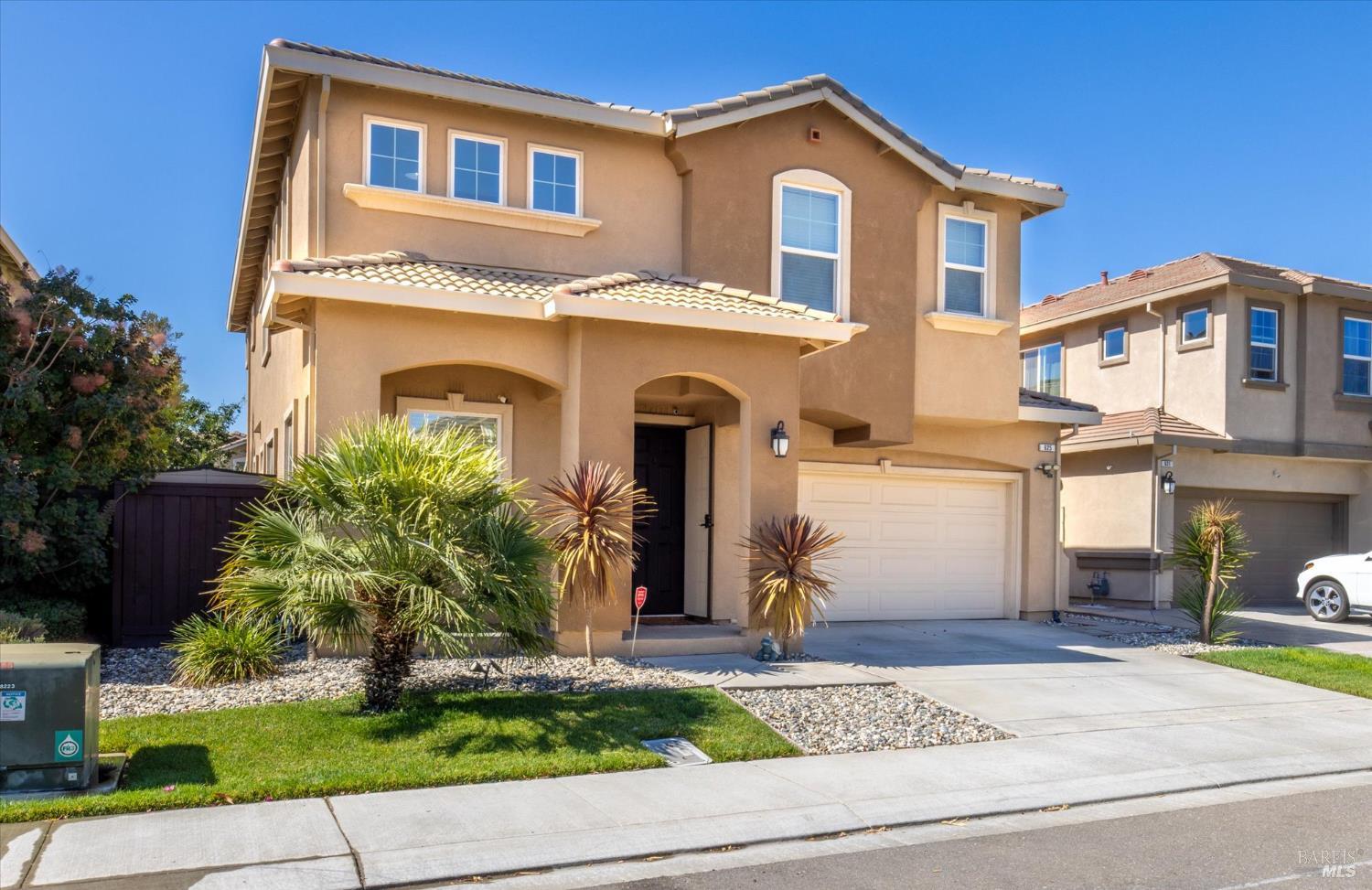 Detail Gallery Image 2 of 72 For 625 Guild Rd, Vacaville,  CA 95688 - 4 Beds | 3 Baths
