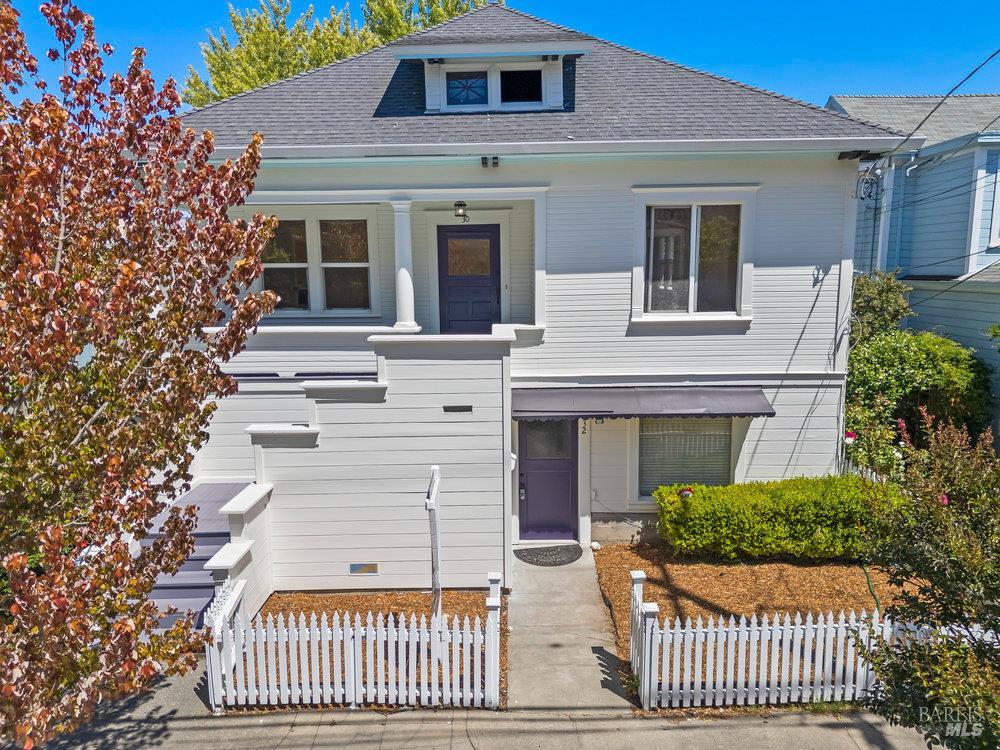 Detail Gallery Image 12 of 78 For 30 Liberty St, Petaluma,  CA 94952 - – Beds | – Baths