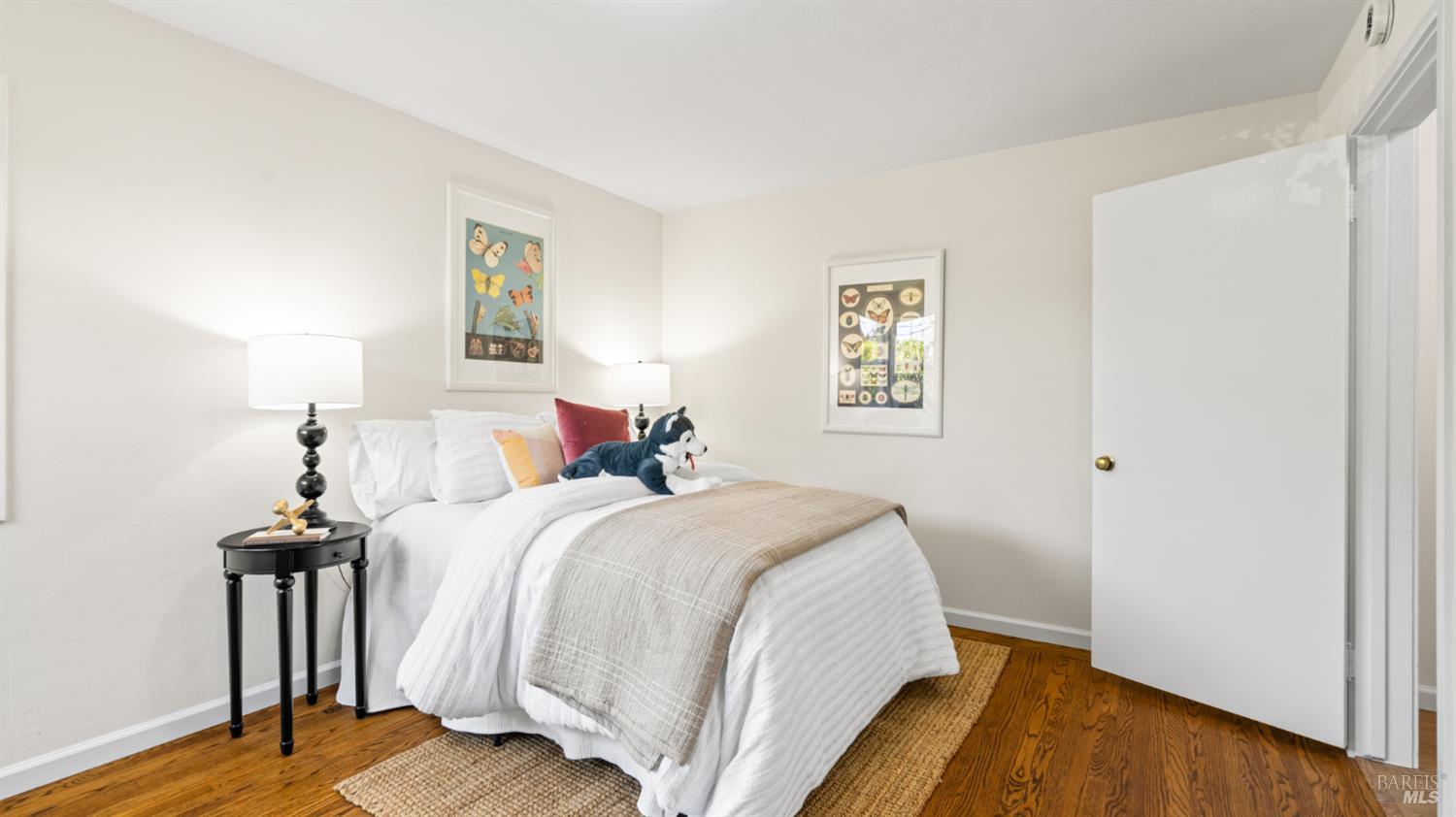 Detail Gallery Image 8 of 28 For 782 Clausing Ave, Novato,  CA 94945 - 3 Beds | 2 Baths