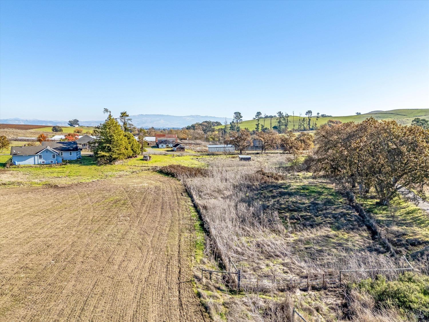 Detail Gallery Image 23 of 25 For 6000 Petersen Rd, Sebastopol,  CA 95472 - – Beds | – Baths
