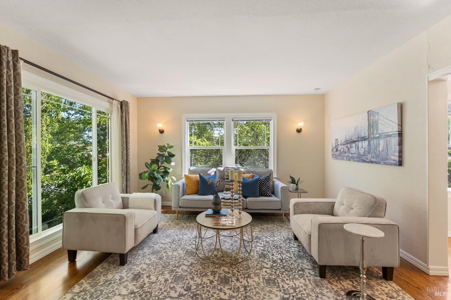 Detail Gallery Image 10 of 74 For 219 Mayo Ave, Vallejo,  CA 94590 - 3 Beds | 2 Baths