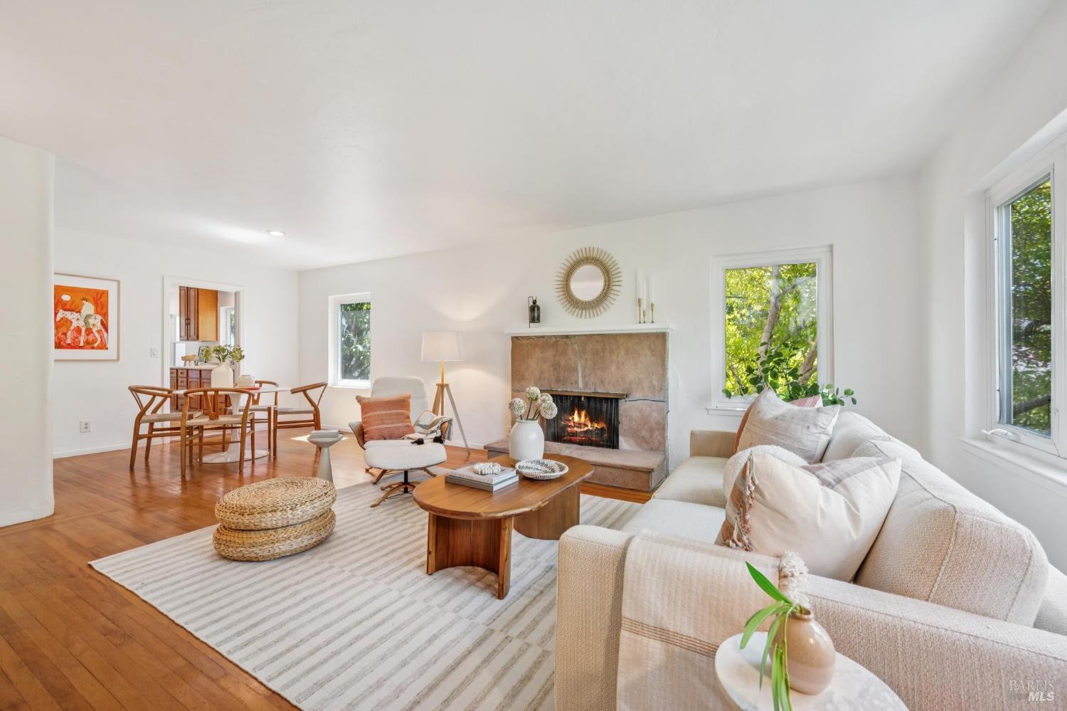 Detail Gallery Image 7 of 38 For 224 Elm Ave, Mill Valley,  CA 94941 - 2 Beds | 1 Baths