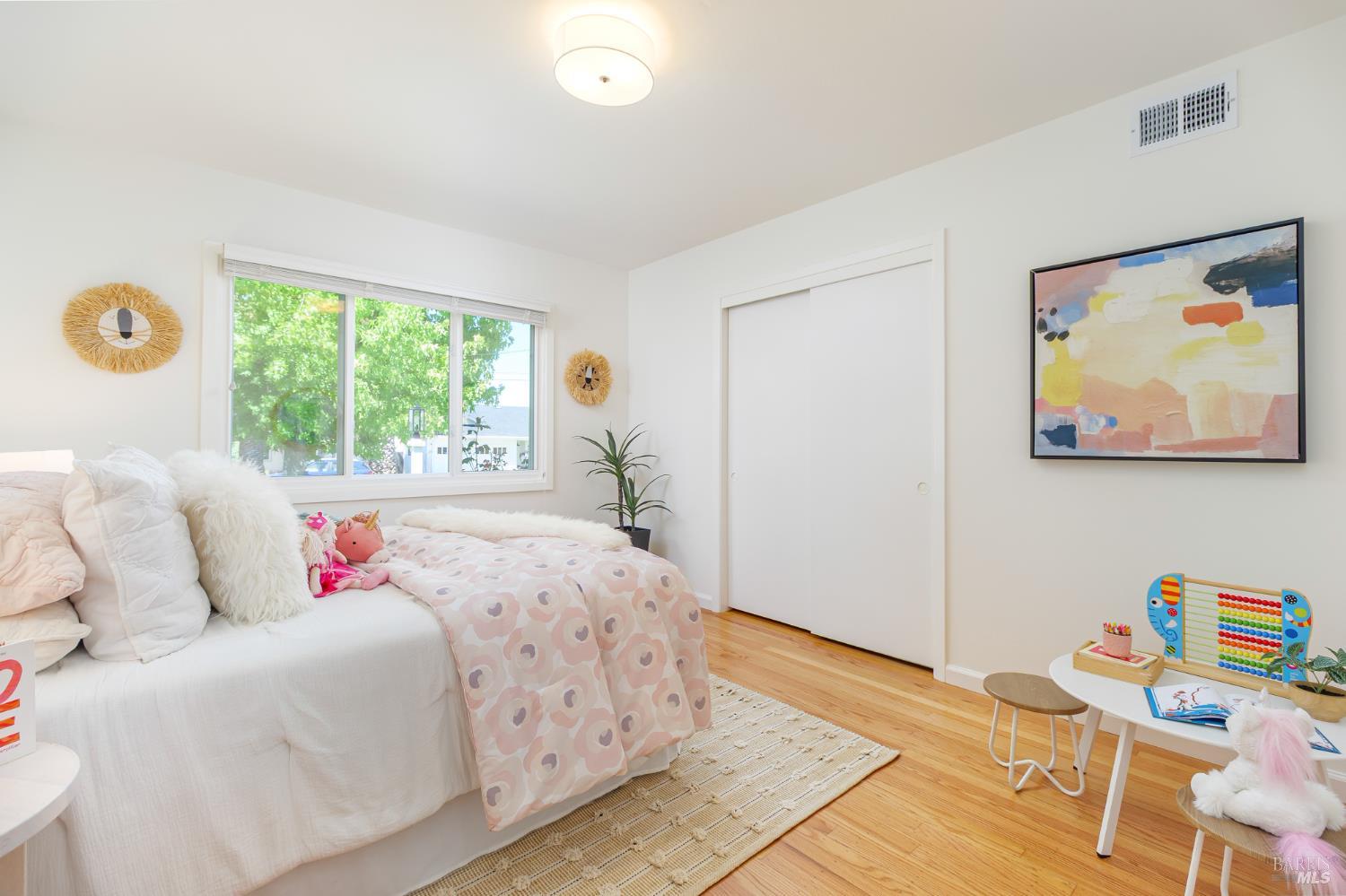 Detail Gallery Image 22 of 38 For 160 Golden Hind Psge, Corte Madera,  CA 94925 - 3 Beds | 2 Baths