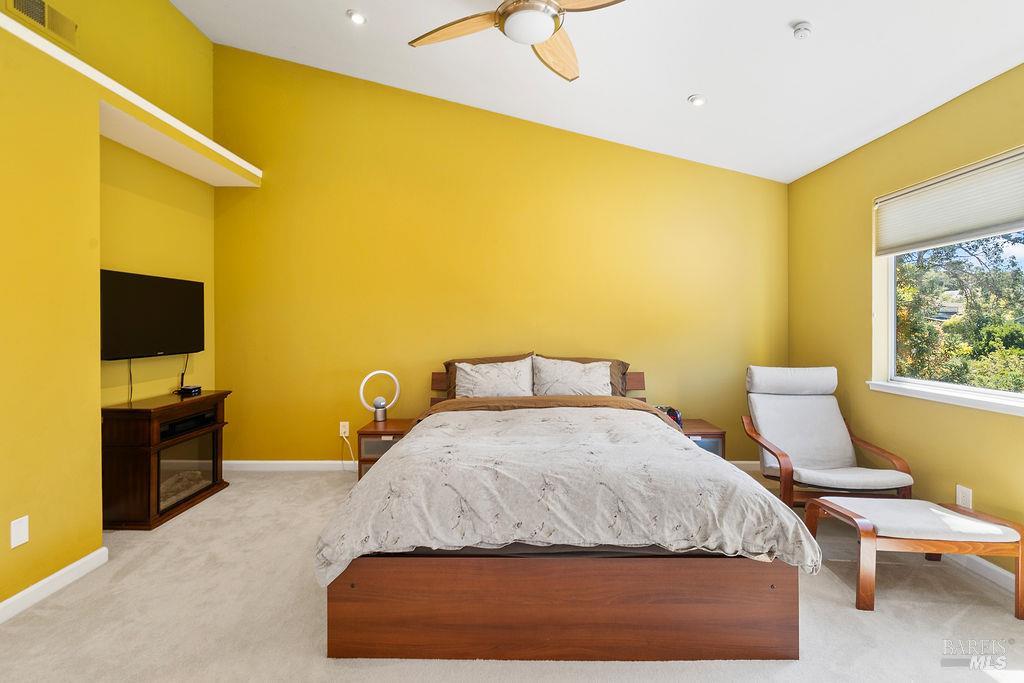 Detail Gallery Image 26 of 34 For 201 James River Rd, Vallejo,  CA 94591 - 3 Beds | 2/1 Baths