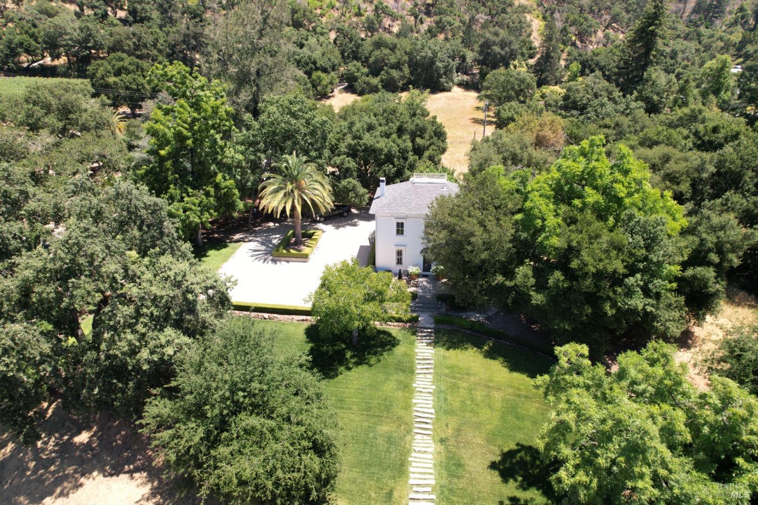 Detail Gallery Image 15 of 25 For 751 Crystal Springs Rd, Saint Helena,  CA 94574 - 5 Beds | 1/1 Baths