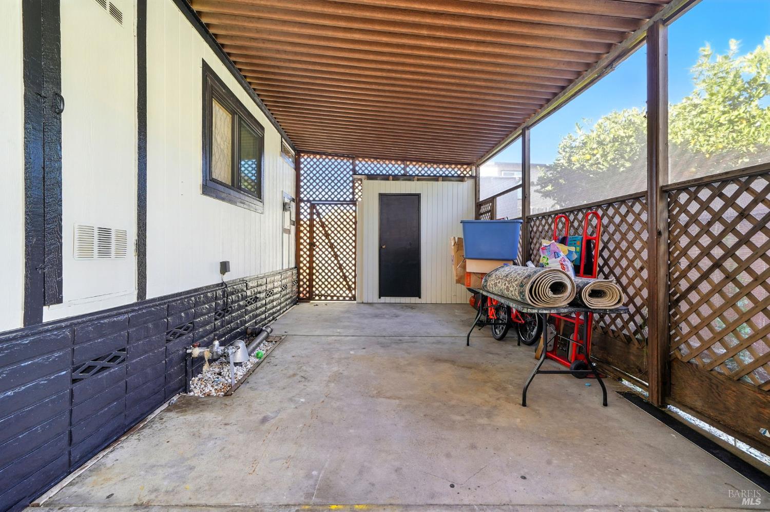 Detail Gallery Image 25 of 27 For 420 Sandstone Dr, Vallejo,  CA 94589 - 3 Beds | 2 Baths