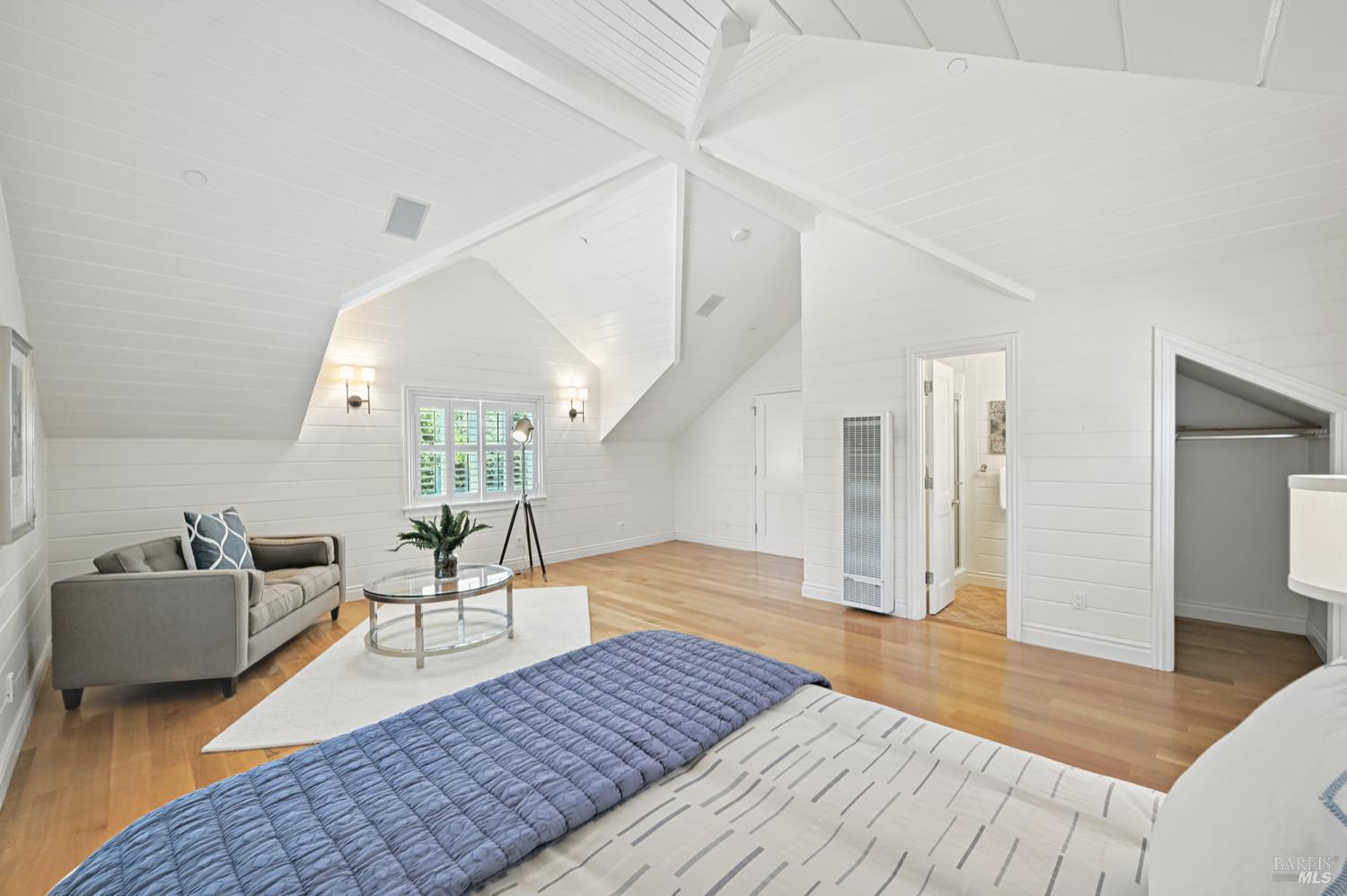 Detail Gallery Image 22 of 57 For 436 Green Glen Way, Mill Valley,  CA 94941 - 4 Beds | 3/1 Baths