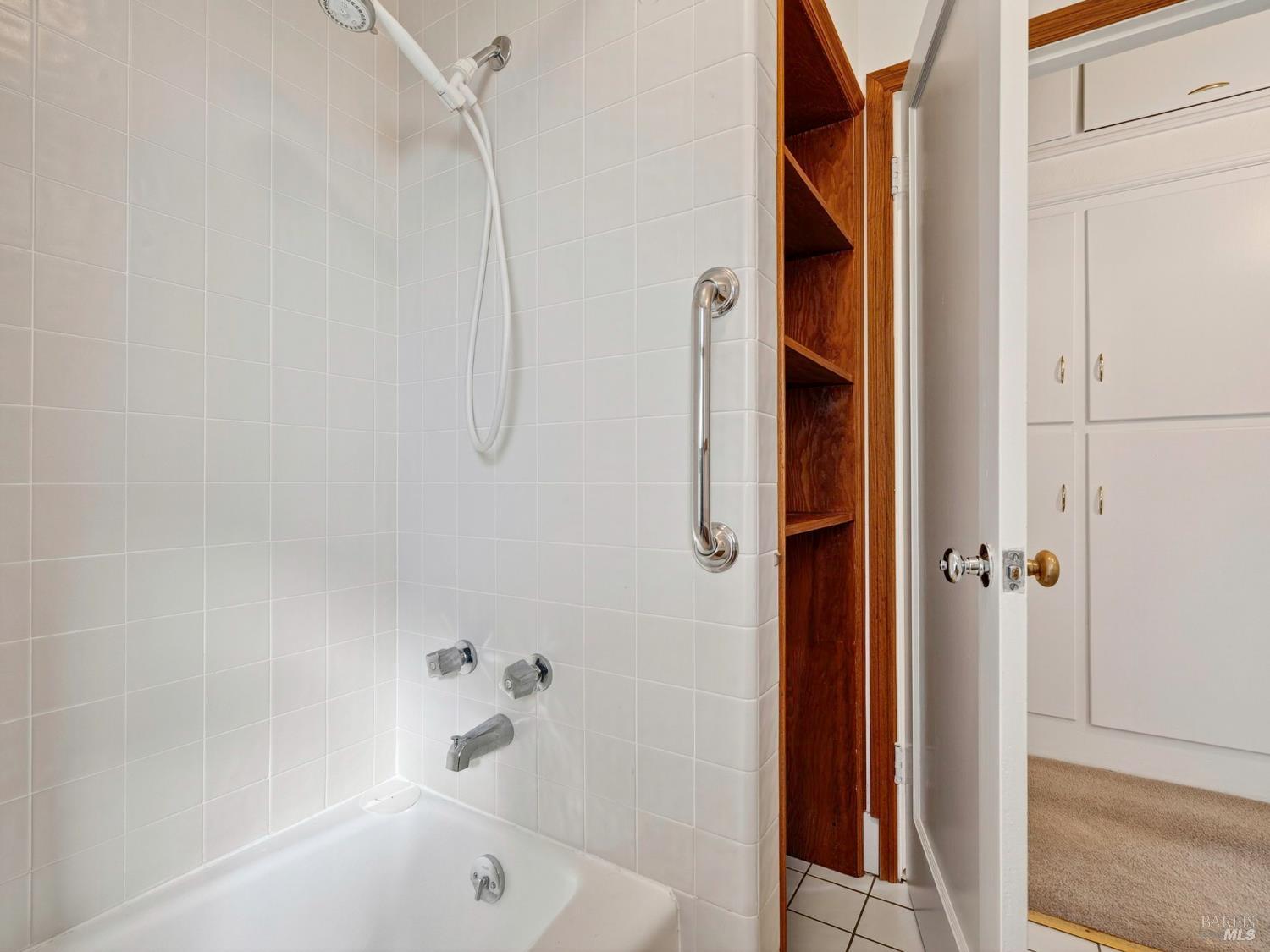 Detail Gallery Image 20 of 40 For 810 Mendocino Dr, Ukiah,  CA 95482 - 4 Beds | 2 Baths
