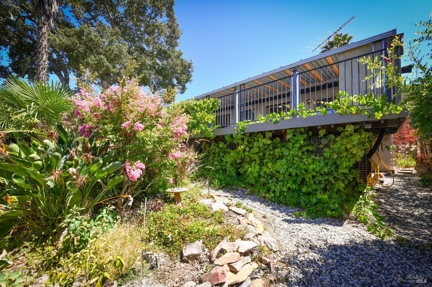 Detail Gallery Image 39 of 48 For 1521 King Ave, Napa,  CA 94559 - 3 Beds | 2 Baths