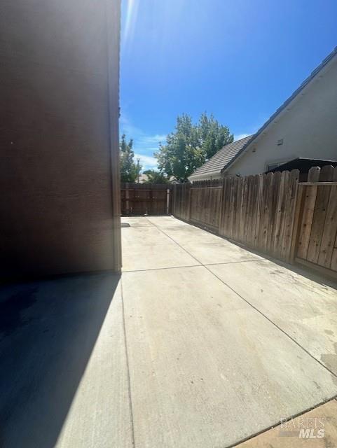 Detail Gallery Image 13 of 23 For 4712 Brookside Cir, Fairfield,  CA 94534 - 4 Beds | 2/1 Baths