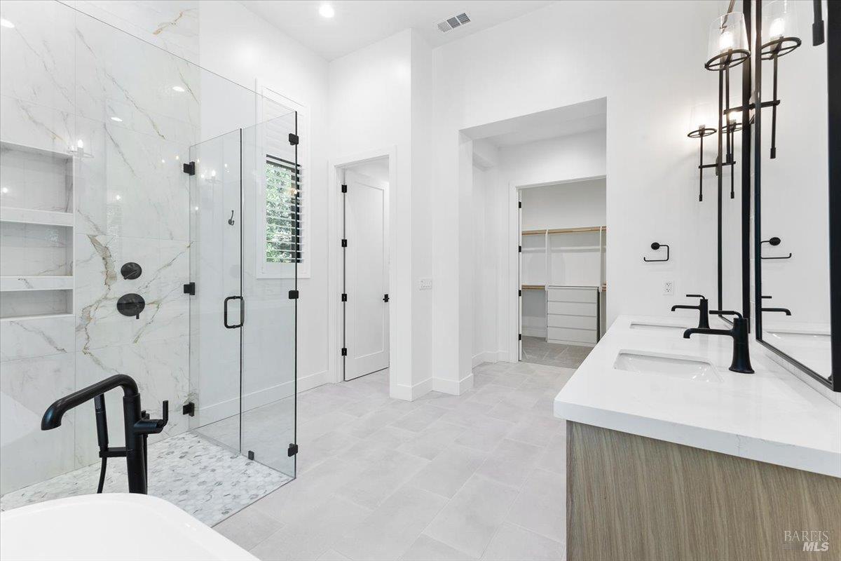 Detail Gallery Image 24 of 59 For 794 Los Olivos Rd, Santa Rosa,  CA 95404 - 4 Beds | 3/1 Baths