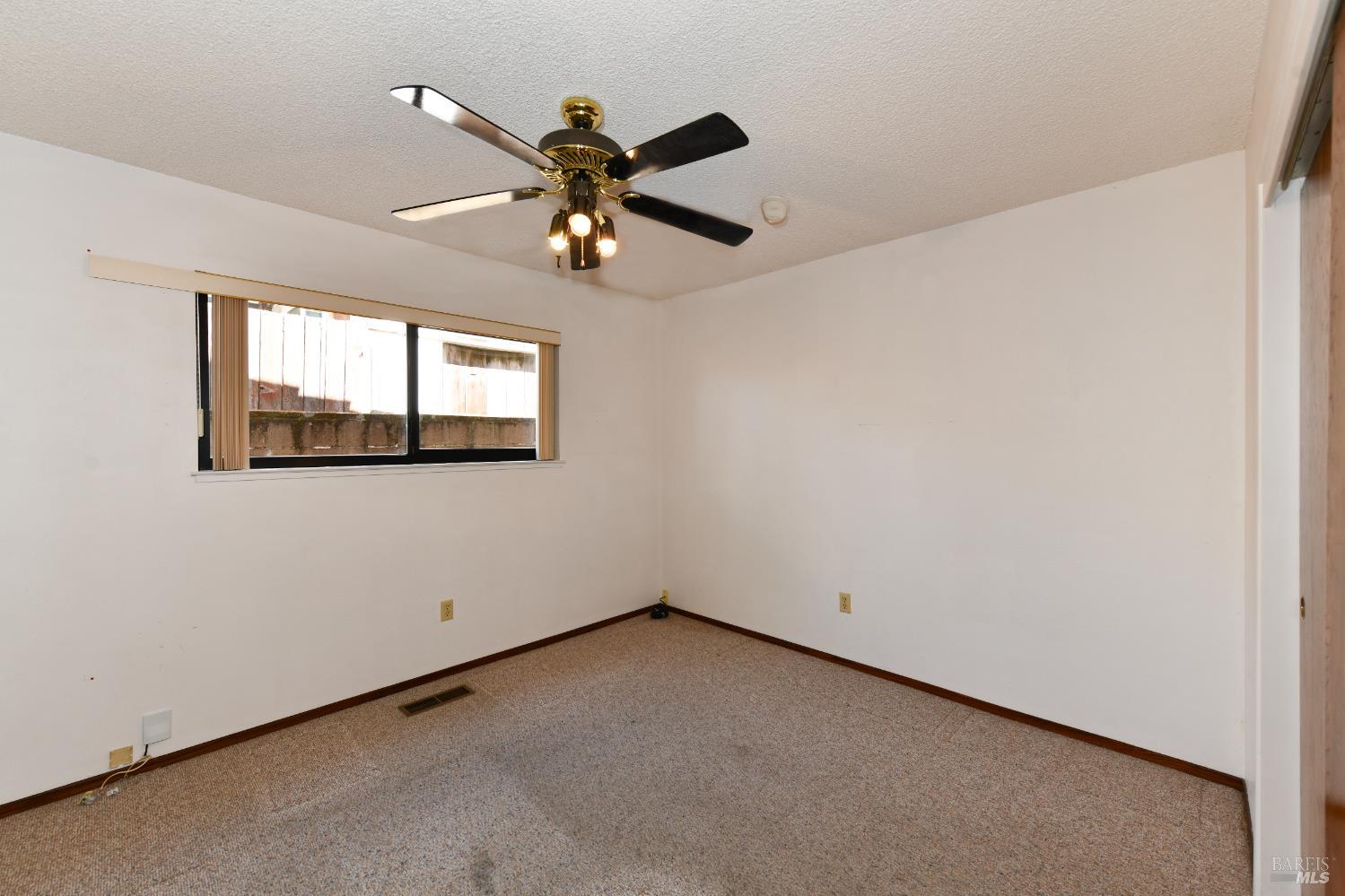 Detail Gallery Image 31 of 48 For 1521 King Ave, Napa,  CA 94559 - 3 Beds | 2 Baths