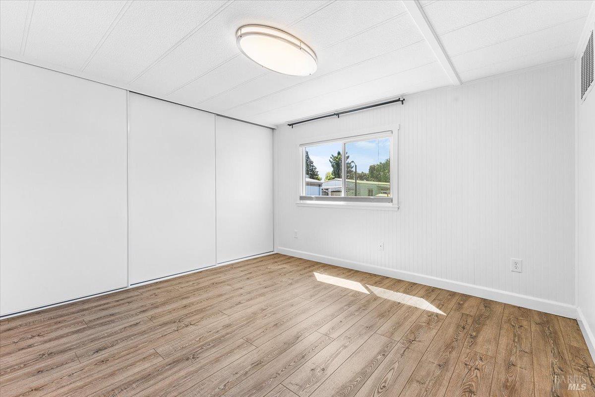 Detail Gallery Image 19 of 35 For 318 Rustic Ln, Rohnert Park,  CA 94928 - 2 Beds | 2 Baths
