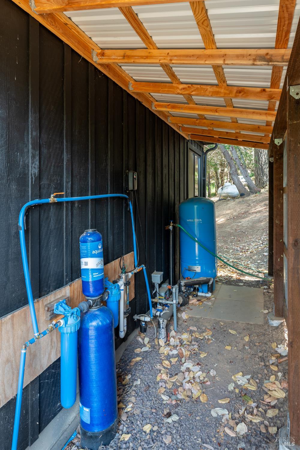 Detail Gallery Image 22 of 46 For 6001 Red Tail Way, Ukiah,  CA 95482 - 2 Beds | 1 Baths