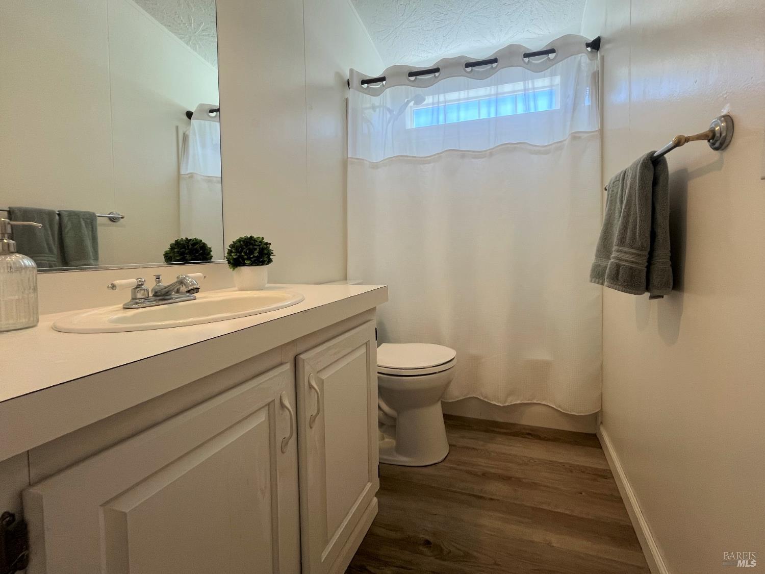 Detail Gallery Image 16 of 18 For 22900 Sylvan Way a, Monte Rio,  CA 95462 - 2 Beds | 1 Baths
