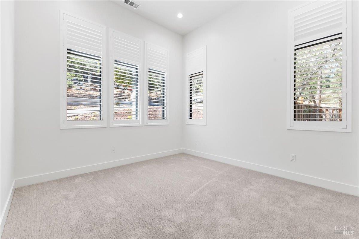 Detail Gallery Image 35 of 59 For 794 Los Olivos Rd, Santa Rosa,  CA 95404 - 4 Beds | 3/1 Baths