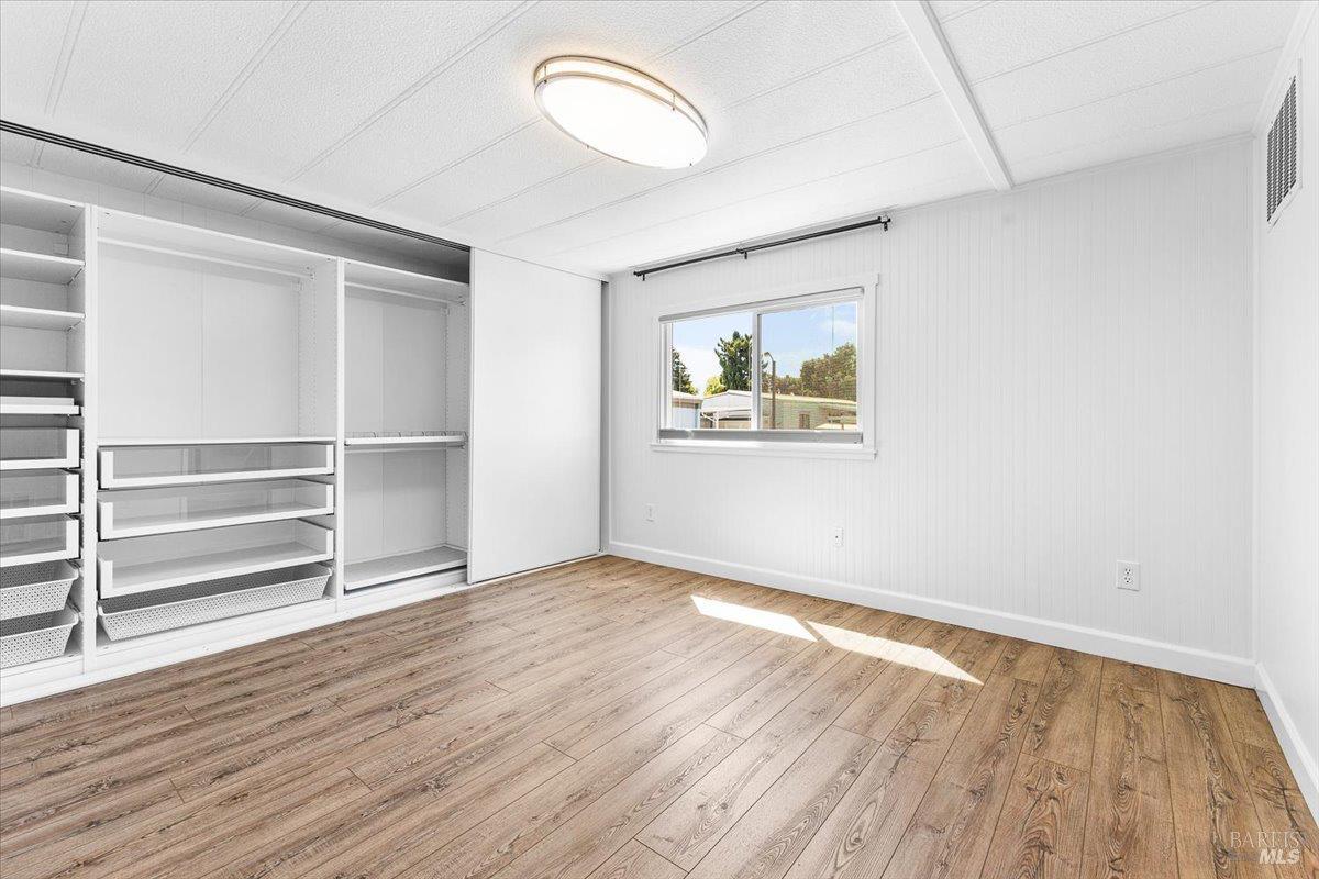 Detail Gallery Image 18 of 35 For 318 Rustic Ln, Rohnert Park,  CA 94928 - 2 Beds | 2 Baths