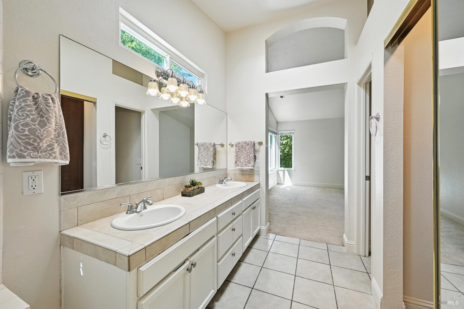 Detail Gallery Image 18 of 34 For 9472 Wellington Cir, Windsor,  CA 95492 - 4 Beds | 2/1 Baths