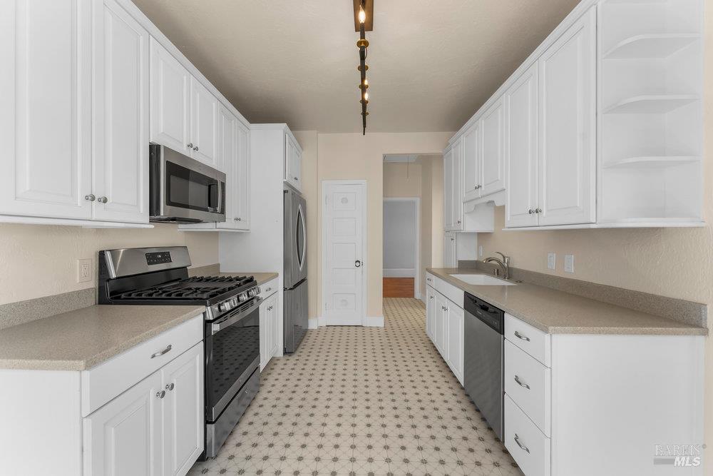 Detail Gallery Image 63 of 78 For 30 Liberty St, Petaluma,  CA 94952 - – Beds | – Baths