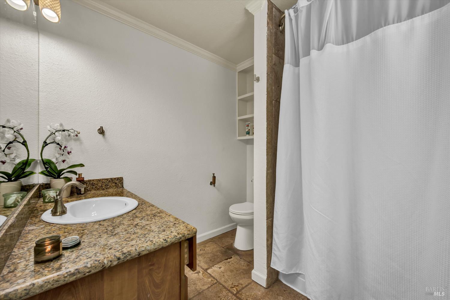 Detail Gallery Image 25 of 38 For 1018 Easum Dr, Napa,  CA 94558 - 3 Beds | 2 Baths