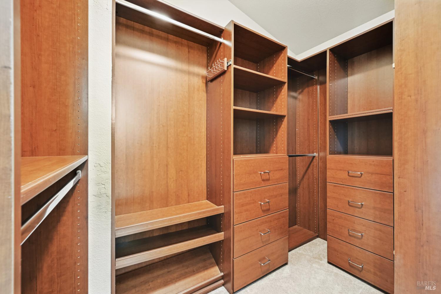 Detail Gallery Image 19 of 34 For 9472 Wellington Cir, Windsor,  CA 95492 - 4 Beds | 2/1 Baths