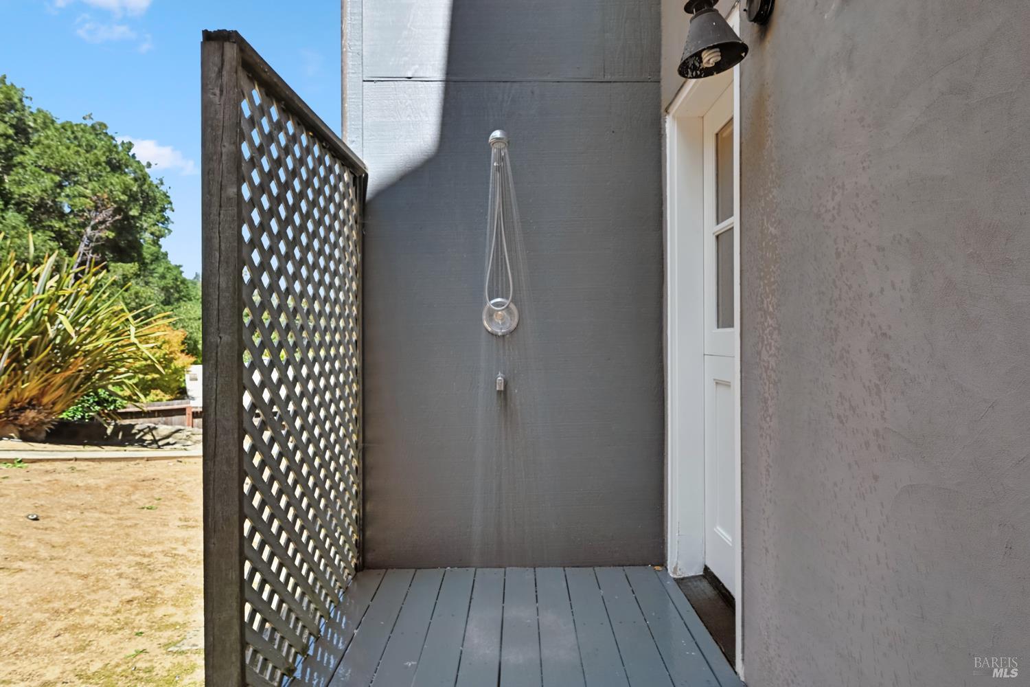 Detail Gallery Image 42 of 57 For 436 Green Glen Way, Mill Valley,  CA 94941 - 4 Beds | 3/1 Baths
