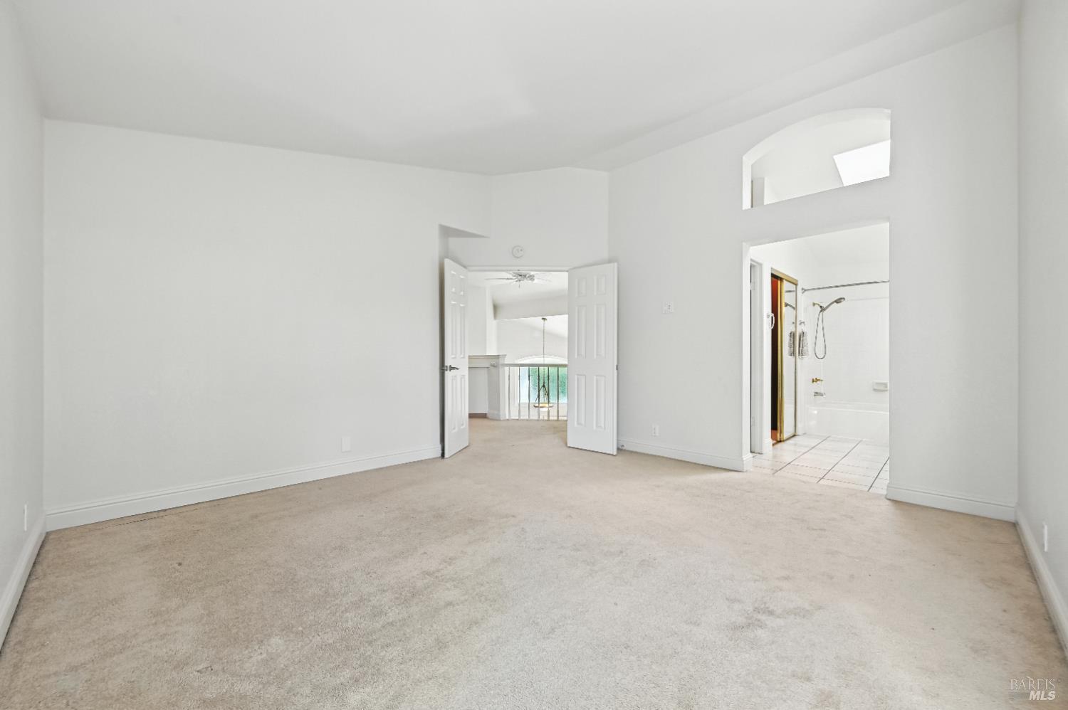 Detail Gallery Image 14 of 34 For 9472 Wellington Cir, Windsor,  CA 95492 - 4 Beds | 2/1 Baths
