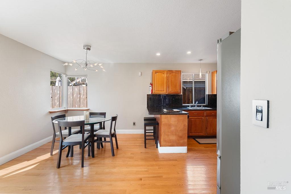 Detail Gallery Image 14 of 34 For 201 James River Rd, Vallejo,  CA 94591 - 3 Beds | 2/1 Baths