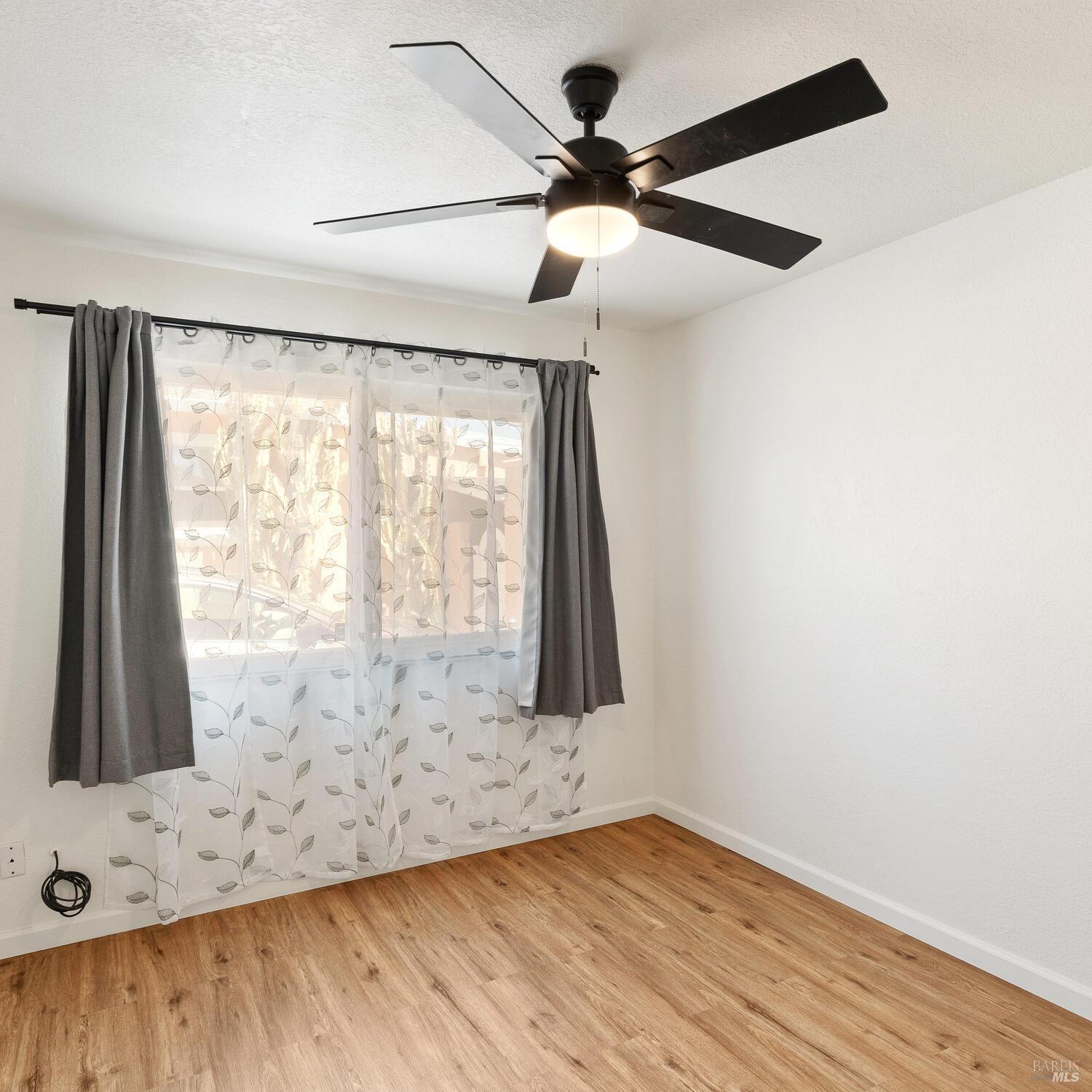 Detail Gallery Image 17 of 32 For 526 Sheldon Ave, Vallejo,  CA 94591 - 2 Beds | 1 Baths