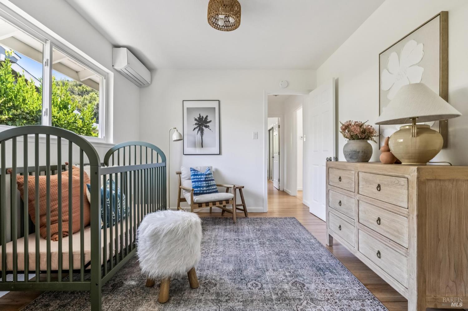 Detail Gallery Image 30 of 46 For 296 Elvia Ct, San Rafael,  CA 94903 - 3 Beds | 2 Baths