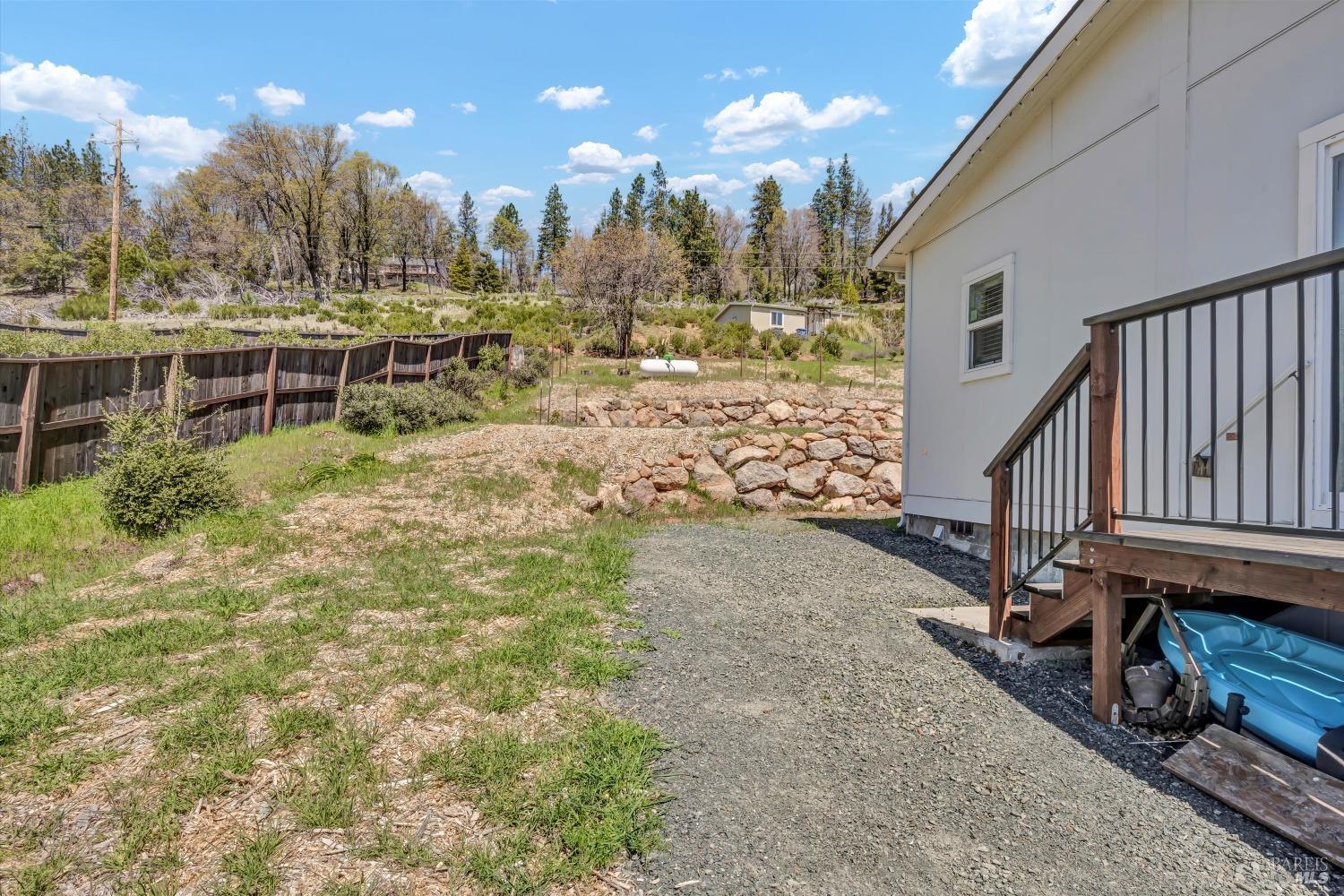 Detail Gallery Image 20 of 22 For 9447 Angelly Way, Cobb,  CA 95426 - 3 Beds | 2 Baths