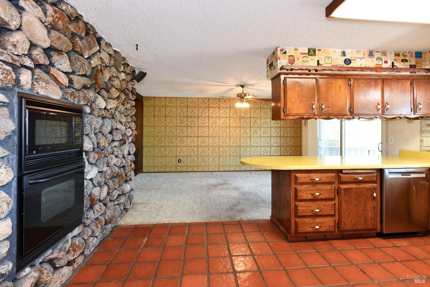 Detail Gallery Image 16 of 48 For 1521 King Ave, Napa,  CA 94559 - 3 Beds | 2 Baths