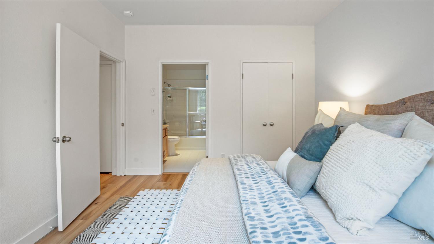 Detail Gallery Image 14 of 24 For 209 E Bayside Ct, Richmond,  CA 94804 - 2 Beds | 2 Baths