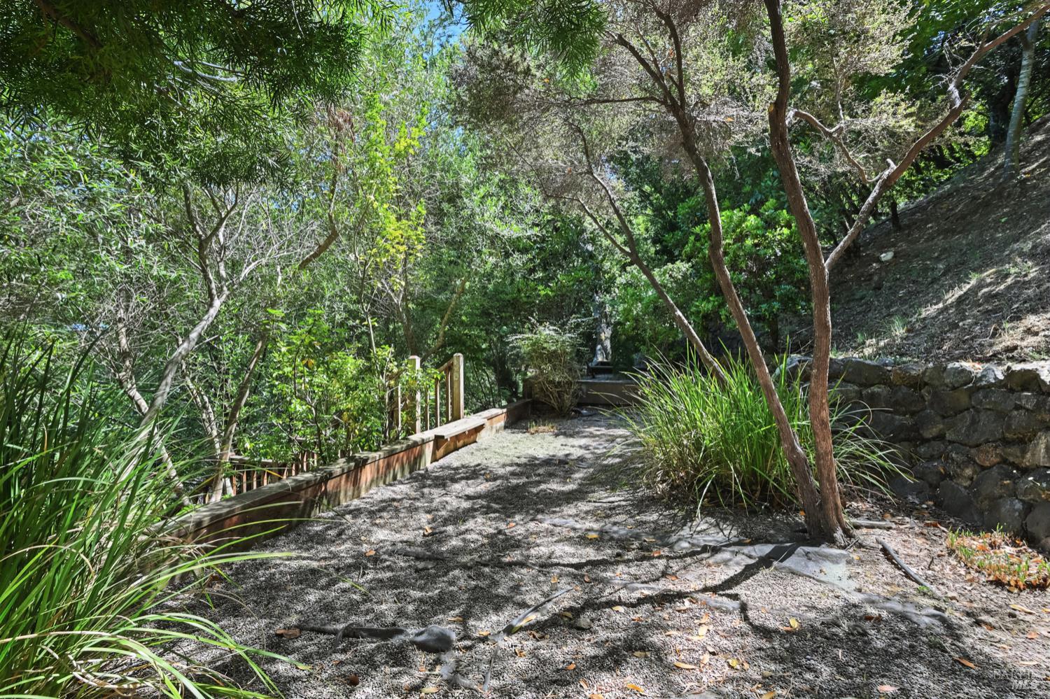 Detail Gallery Image 48 of 57 For 436 Green Glen Way, Mill Valley,  CA 94941 - 4 Beds | 3/1 Baths