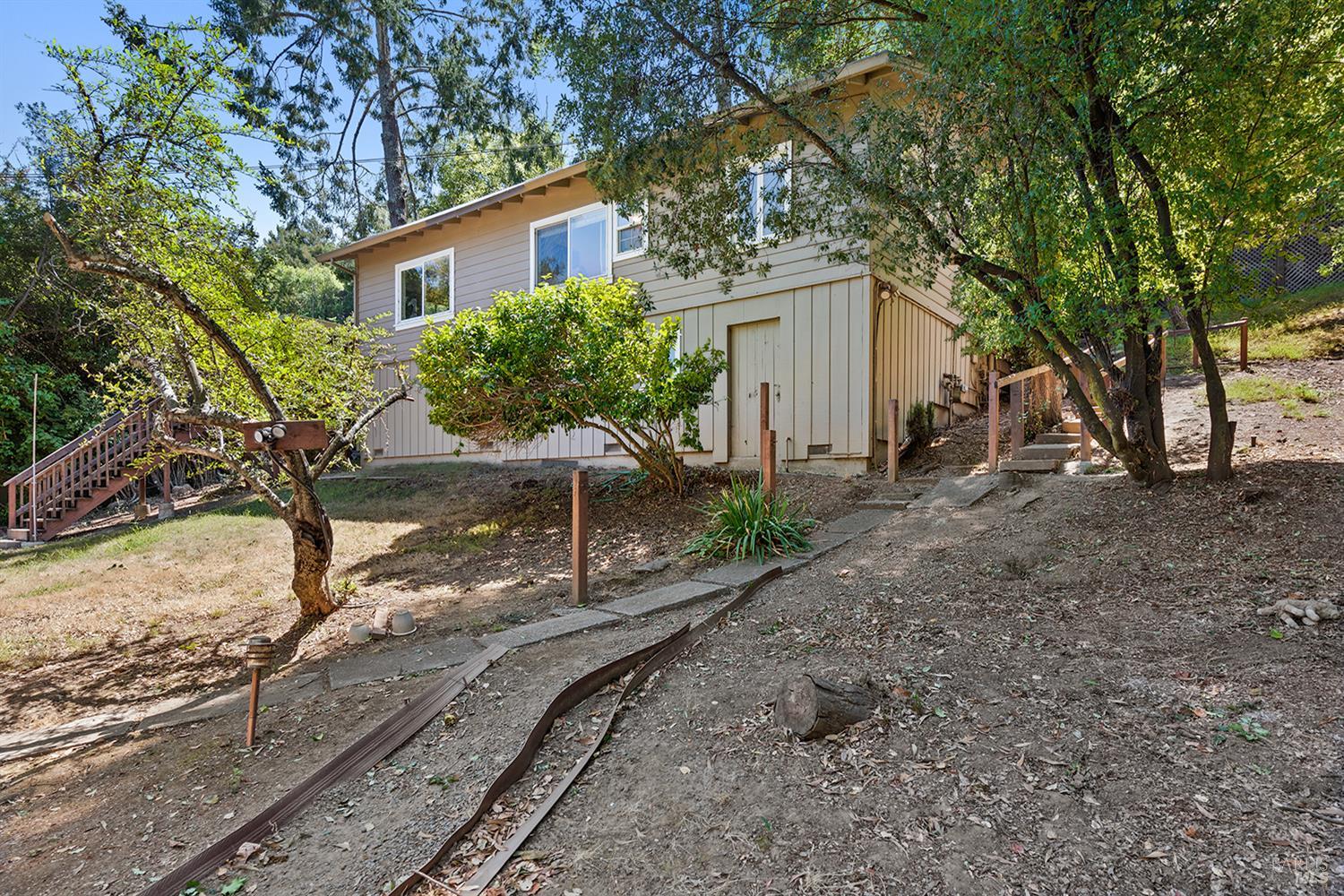 Detail Gallery Image 23 of 48 For 351 N Ferndale Ave, Mill Valley,  CA 94941 - 1 Beds | 1 Baths