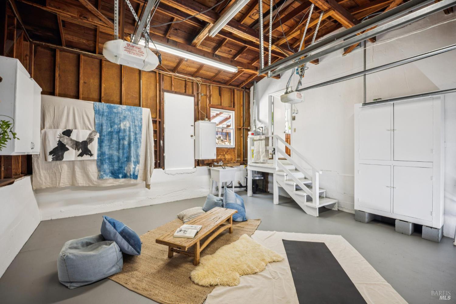 Detail Gallery Image 32 of 41 For 16 Marion Ct, Novato,  CA 94945 - 3 Beds | 1 Baths