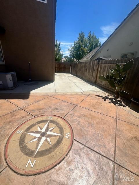 Detail Gallery Image 19 of 23 For 4712 Brookside Cir, Fairfield,  CA 94534 - 4 Beds | 2/1 Baths